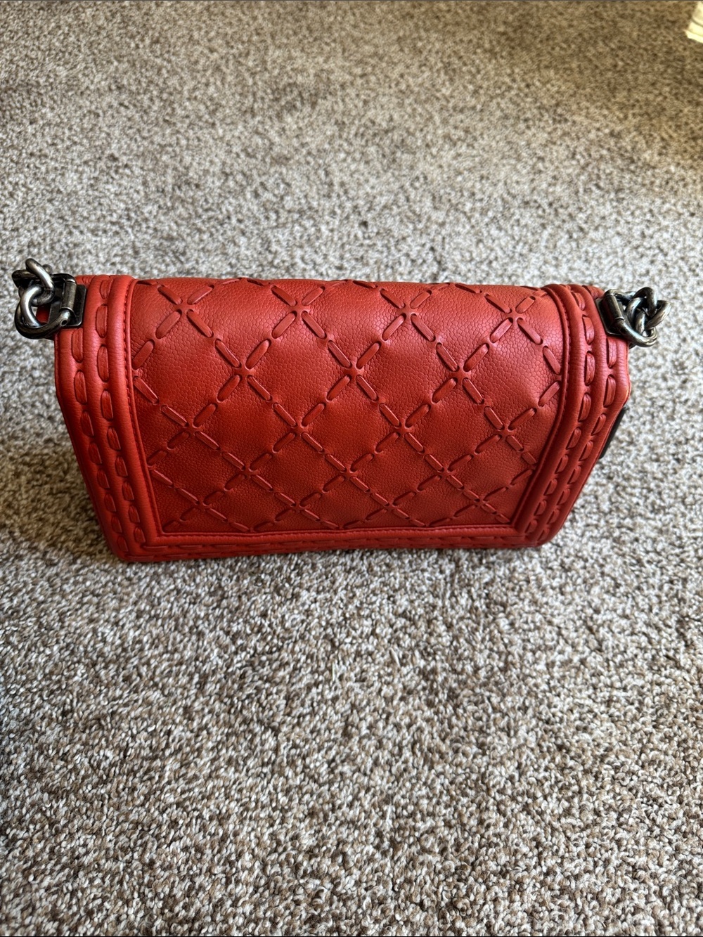 CHANEL Red Quilted Lambskin Shoulder Bag with Gunmetal Chain - Picture 5 of 16